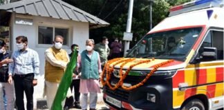 उत्तराखंड: मुख्यमंत्री ने 108 सेवा के 132 वाहनों को जनता को समर्पित किया 132-vehicles-of-108-service