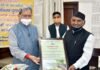 लोक गायक नरेंद्र सिंह नेगी को मिला केदार सिंह रावत पर्यावरण पुरस्कार लोक गायक नरेंद्र सिंह नेगी को मिला केदार सिंह रावत पर्यावरण पुरस्कार