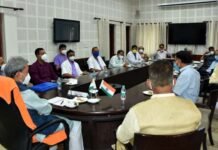 एकजुट कोशिशों से जीतेंगे कोविड से लड़ाई : मुख्यमंत्री तीरथ cm-tirath