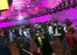 उत्तराखंड : 50 से ज्यादा बाराती ले जाना दूल्हे को पड़ गया भारी, कोविड नियमों के तहत पुलिस ने दर्ज किया मुकदमा groom has been sued under the covid rules