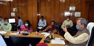 स्कूल शिक्षा में सुधार के लिये लीक से हटकर काम किया जाए : मुख्यमंत्री improve school education