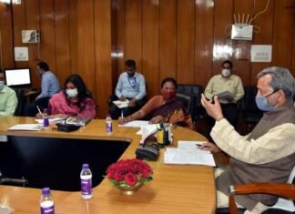 स्कूल शिक्षा में सुधार के लिये लीक से हटकर काम किया जाए : मुख्यमंत्री improve school education