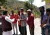 कांग्रेस प्रदेश सचिव कवीन्द्र इस्टवाल ने तहसील चौबट्टाखाल में बांटे मास्क kavindra-ishtwal
