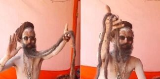 हरिद्वार महाकुंभ में पहुंचे नागा बाबा ने 27 साल से नहीं बनाई दाढ़ी, करीब 6 फुट लंबी हो चुकी है बाबा की दाढ़ी Haridwar Mahakumbh, Naga Baba's beard is about 6 feet long, baba did not shave for 27 years