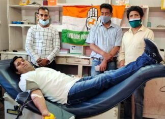 “रक्तदान महाअभियान सेवा सप्ताह” के तहत पौड़ी में आयोजित शिविर में कई लोगों ने किया रक्तदान blood-donation