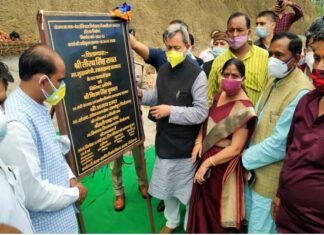 जनपद भ्रमण पर पिथौरागढ़ पंहुचे सीएम तीरथ ने जिले की स्वास्थ्य सेवाओं का लिया ज़ायज़ा, करोड़ो रूपये की योजनाओं का लोकार्पण व शिलान्यास