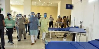 सीएम तीरथ ने ऋषिकेश आईडीपीएल में निर्माणाधीन 500 बेड के कोविड अस्पताल का निरीक्षण किया CM Tirath inspects 500-bed covid Hospital under construction at IDPL Rishikesh