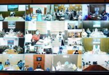 उत्तराखंड : कोरोना महामारी में परिवार के मुखिया को खो चुके बच्चों की सहायता करेगी सरकार मुख्यमंत्री ने कोविड की रोकथाम और बचाव को लेकर जिलाधिकारियों के साथ वीडियो कांफ्रेंसिग की समीक्षा