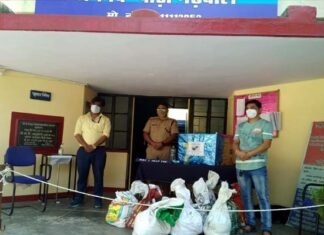 राष्ट्रीय पुरानी पेंशन बहाली के सदस्यों ने सतपुली थाने में कम्युनिटी बास्केट में दिए 12 राशन किट satpuli-police-station