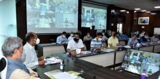 मुख्यमंत्री ने की नैनीताल व उधमसिंह नगर जनपदों के लिये की गई घोषणाओं की समीक्षा। Chief Minister reviewed