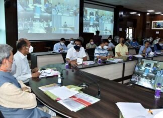 मुख्यमंत्री ने की नैनीताल व उधमसिंह नगर जनपदों के लिये की गई घोषणाओं की समीक्षा। Chief Minister reviewed