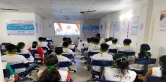 PM मोदी ने कोविड-19 फ्रंटलाइन वर्कर्स के लिए विशेष प्रशिक्षण कार्यक्रम (customized crash course) का किया वर्चुअल शुभारंभ PM मोदी ने कोविड-19 फ्रंटलाइन वर्कर्स के लिए विशेष प्रशिक्षण कार्यक्रम (customized crash course) का किया वर्चुअल शुभारंभ
