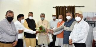 जल्द दूर होंगी पेंशन संबंधी विसंगतियां, पेंशनर संगठन’ ने कैबिनेट मंत्री गणेश जोशी के नेतृत्व में मुख्यमंत्री से की मुलाकात Pension related discrepancies