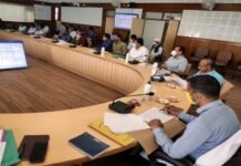 थलीसैंण ब्लॉक के ग्राम पंचायत सिरतोली को आदर्श ग्राम के रूप में विकसित करने को लेकर CDO आशीष भटगाई ने की समीक्षा बैठक Sirtoli village panchayat of Thalisain block