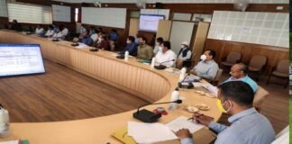 थलीसैंण ब्लॉक के ग्राम पंचायत सिरतोली को आदर्श ग्राम के रूप में विकसित करने को लेकर CDO आशीष भटगाई ने की समीक्षा बैठक Sirtoli village panchayat of Thalisain block