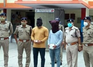 श्रीनगर : नशे के कारोबार में लिप्त गढ़वाल यूनिवर्सिटी के दो छात्र चरस के साथ गिरफ्तार Two students arrested with charas