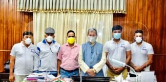 भरोसा फ़ाउंडेशन के पदाधिकारियों ने मुख्यमंत्री तीरथ सिंह रावत से की शिष्टाचार भेंट Bharosa Foundation made a courtesy call on CM Tirath Singh Rawat