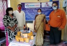भीमा केयर्स द्वारा गांव-गांव जाकर बांटे गए मास्क, मास्क, सैनिटाइजर एवं आवश्यक दवाएं Masks, sanitizers and essential medicines distributed by Bhima Cares