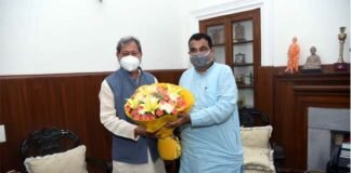 मसूरी में 2 लेन टनल के लिये मिली 700 करोड़ की स्वीकृति, मुख्यमंत्री ने केन्द्रीय सड़क परिवहन मंत्री का जताया आभार cm-tirath-with-nitin-gatkari
