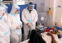 मुख्यमंत्री तीरथ सिंह रावत ने रुद्रपुर में कोविड अस्पताल का किया निरीक्षण covid Hospital in Rudrapur