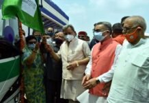 देहरादून: सीएम तीरथ ने पांच एसी इलेक्ट्रिक बसों को दिखाई हरी झंडी, रायपुर से सेलाकुई रूट पर चलेंगी बसें smart city plan in dehradun