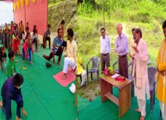 श्री डांडा नागराजा में तीन दिवसीय योग प्रशिक्षण शिविर संपन्न yoga-camp