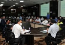 उत्तराखंड के दूरस्थ ग्रामीणों क्षेत्रों में तैनात किए जाएंगे बैंक मित्र, स्थानीय युवाओं को मिलेंगे रोजगार के अवसर Chief Secretary SS Sandhu gave these instructions during the review of Energy Department