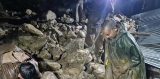 उत्तरकाशी में बादल फटने से तीन लोगों की मौत, चार लापता cloud burst in mando village uttarkashi
