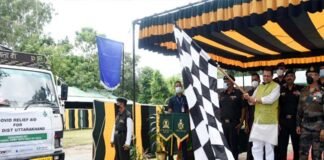 मुख्यमंत्री धामी ने 127 ईको बटालियन द्वारा दी गई कोविड राहत सामग्री के वाहन को किया फ्लैग ऑफ cm Dhami flagged off the vehicle of covid relief material
