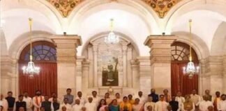 शपथ ग्रहण समारोह के दो घंटे बाद ही मंत्रियों को मंत्रालयों की दी जिम्मेदारी, देखें किसे मिला कौन सा मंत्रालय modi-cabinet-expansion