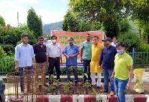 पुरानी पेंशन बहाली मोर्चा श्रीनगर शाखा द्वारा वृहद वृक्षारोपण कार्यक्रम Tree Plantation Program by Old Pension Restoration Front Srinagar Branch