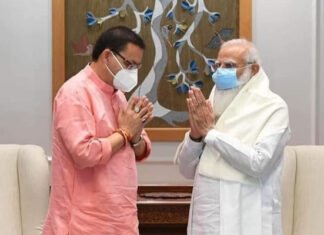 पीएम मोदी ने युवा मुख्यमंत्री में भरा जोश तो धामी को भी हुआ ‘सुखद एहसास’ pm-modi-with-cm-dhami