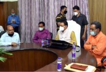 मुख्यमंत्री ने उच्चाधिकारियों को दिये समयबद्धता के साथ पत्रावलियों के निस्तारण के निर्देश pushkar-dhami-cm-uttarakhand