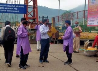 हास्य और व्यंग के माध्यम से बताया गया कोविड वैक्सीनेशन का महत्व, कोरोना संक्रमण से रोकथाम एवं बचाव