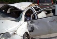 यमुना एक्सप्रेसवे पर दर्दनाक हादसा, असंतुलित कार डिवाइडर से टकराकर पलटी, पिता-पुत्र की मौत yamuna expessway accident