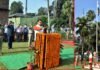 मुख्यमंत्री पुष्कर धामी ने मुख्यमंत्री आवास में किया ध्वजारोहण, प्रदेशवासियों को दिलाई राष्ट्रीय एकता की शपथ Chief Minister Pushkar Dhami hoisted the flag