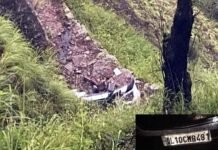 दिल्ली से लैंसडाउन घूमने आये युवकों की कार 600 मीटर गहरी खाई में गिरी, 2 की मौत, एक घायल car-accident-Lansdowne