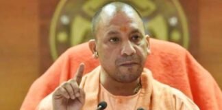 अब सब दुरुस्त: यूपी में मंत्रिमंडल विस्तार का निकला ‘मुहूर्त’, इस बार सीएम योगी नए मंत्रियों को दिला देंगे शपथ cm-yogi-adityanath