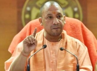 अब सब दुरुस्त: यूपी में मंत्रिमंडल विस्तार का निकला ‘मुहूर्त’, इस बार सीएम योगी नए मंत्रियों को दिला देंगे शपथ cm-yogi-adityanath