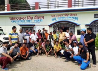 उत्तराखंड युवा मंच चंडीगढ़ द्वारा आज मलेठी स्थित सुंदर सिंह चौहान वृद्धाश्रम में किया गया वृक्षारोपण malethi-vriddha-ashram-satpuli