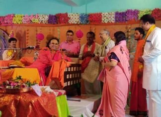 सत्संग कथाओं में जाने से प्राप्त होता है मोक्ष : संत बृजभूषण महाराज Saint Brij Bhushan Maharaj