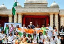 शिक्षा से शिखर तक एनजीओ व रोटरी क्लब वैशाली ने धूमधाम से मनाया 75वां स्वतंत्रता दिवस shiksha-se-shikhar-tak-ngo