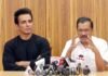 ‘अभि-नेता’ की मुलाकात : अपने ऑफिशियल प्रोग्राम के सहारे मुख्यमंत्री केजरीवाल का सोनू सूद पर ‘सियासी स्ट्रोक’ sonu-sood-arvind-kejriwal-meeting