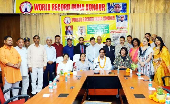 Gumbal India 2020 car rally