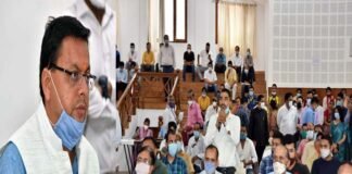जनता मिलन कार्यक्रम में सीएम पुष्कर धामी ने आमजन की शिकायतों को सुना, अधिकारियों को दिये शीघ्र निस्तारण के निर्देश cm dhami janta milan program