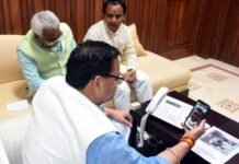 पैरालंपिक में कांस्य पदक जीतने पर प्रदेश के युवा बेडमिंटन खिलाड़ी मनोज सरकार को मुख्यमंत्री ने दी बधाई cm-pushkar-dhami