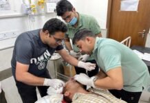 पौड़ी: स्कूटी सवार पत्रकार को गुलदार ने झपट्टा मारकर किया घायल, स्थानीय लोगों में दहशत leopard-attacked-reporter-in-pauri-shrinagar