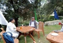 पहाड़ियों की जीवटता का प्रतीक शब्द ढाकर शब्दकोश से हो गया था लुप्त,पलायन एक चिंतन ने किया पुनर्जीवित: डॉ विनोद बछेती rasoyi-the-dhakar