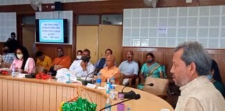 पूर्व सीएम व गढ़वाल सांसद तीरथ सिंह रावत ने सीएमओ का स्पष्टीकरण लेने के दिए निर्देश पूर्व सीएम तीरथ सिंह रावत ने सीएमओ का स्पष्टीकरण लेने के दिए निर्देश