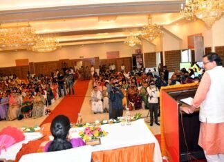 प्रदेश में शुरू की जाएगी मुख्यमंत्री नारी सशक्तिकरण योजना: मुख्यमंत्री धामी women empowerment scheme